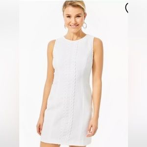 NWT Lilly Pulitzer Mila Stretch Shift in Resort White Turtle Pucker Jacquard